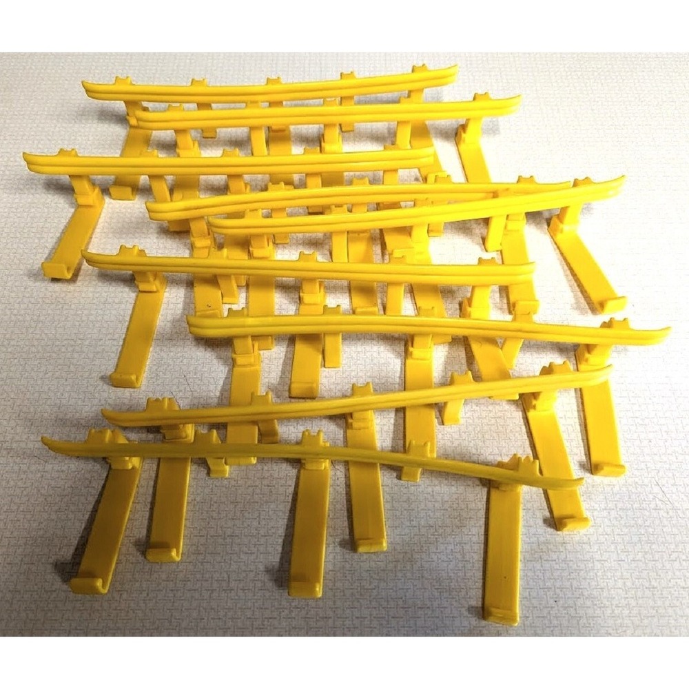 Geotrax Train Track Yellow Guard Rails, 9 Pieces, Plastic, Fisher Price Geo Trax